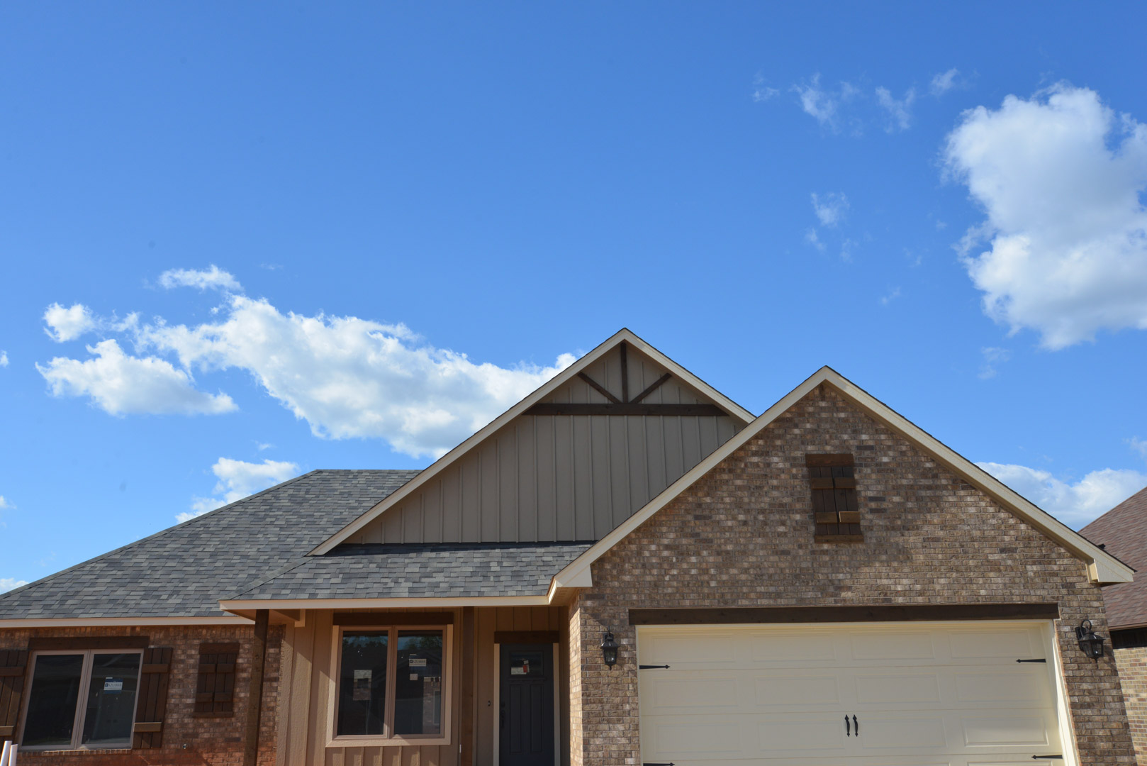 WSM_8030 Capstone Roofing