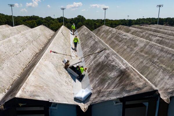 Roofing team